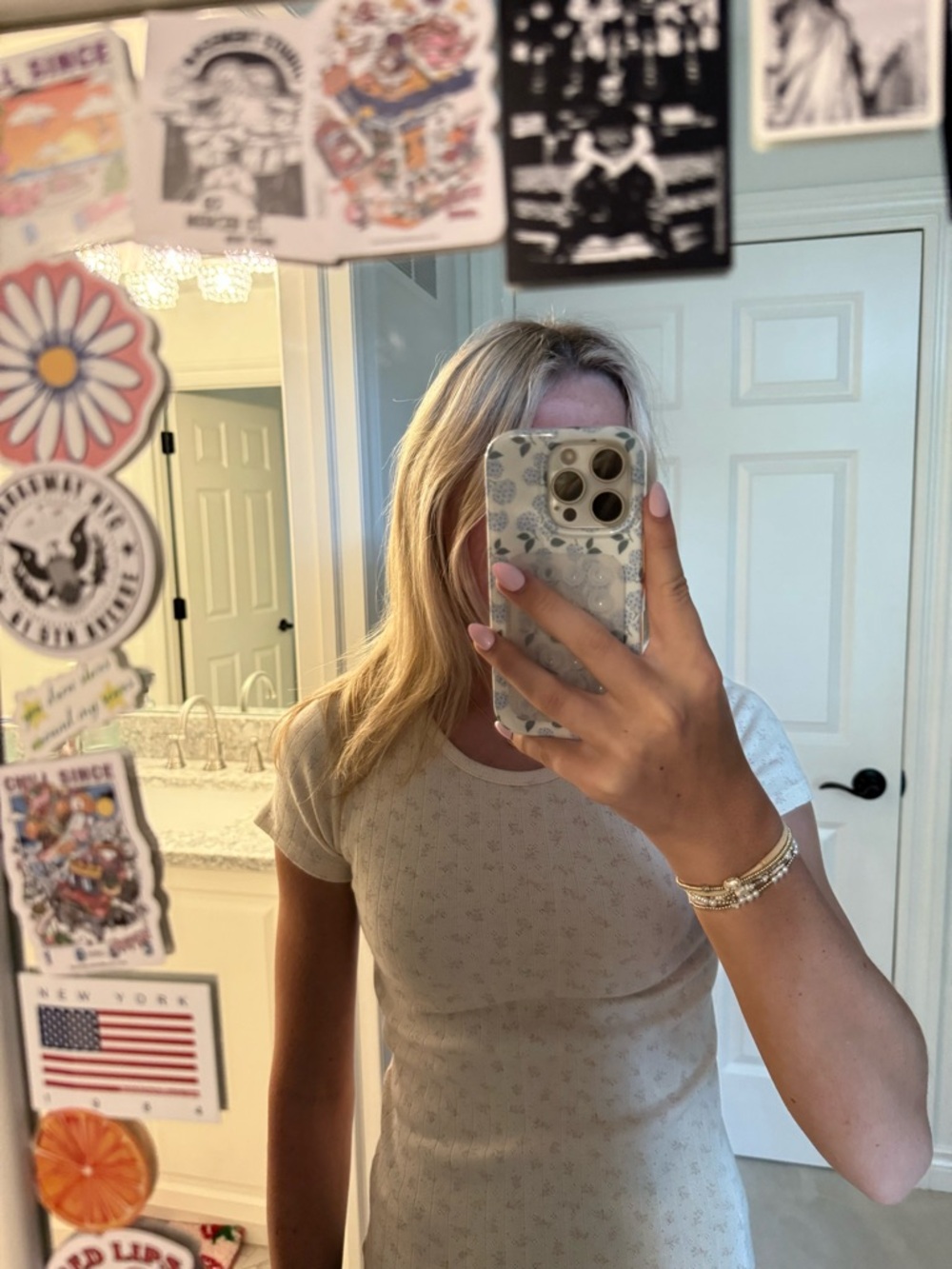 brandy flower tee